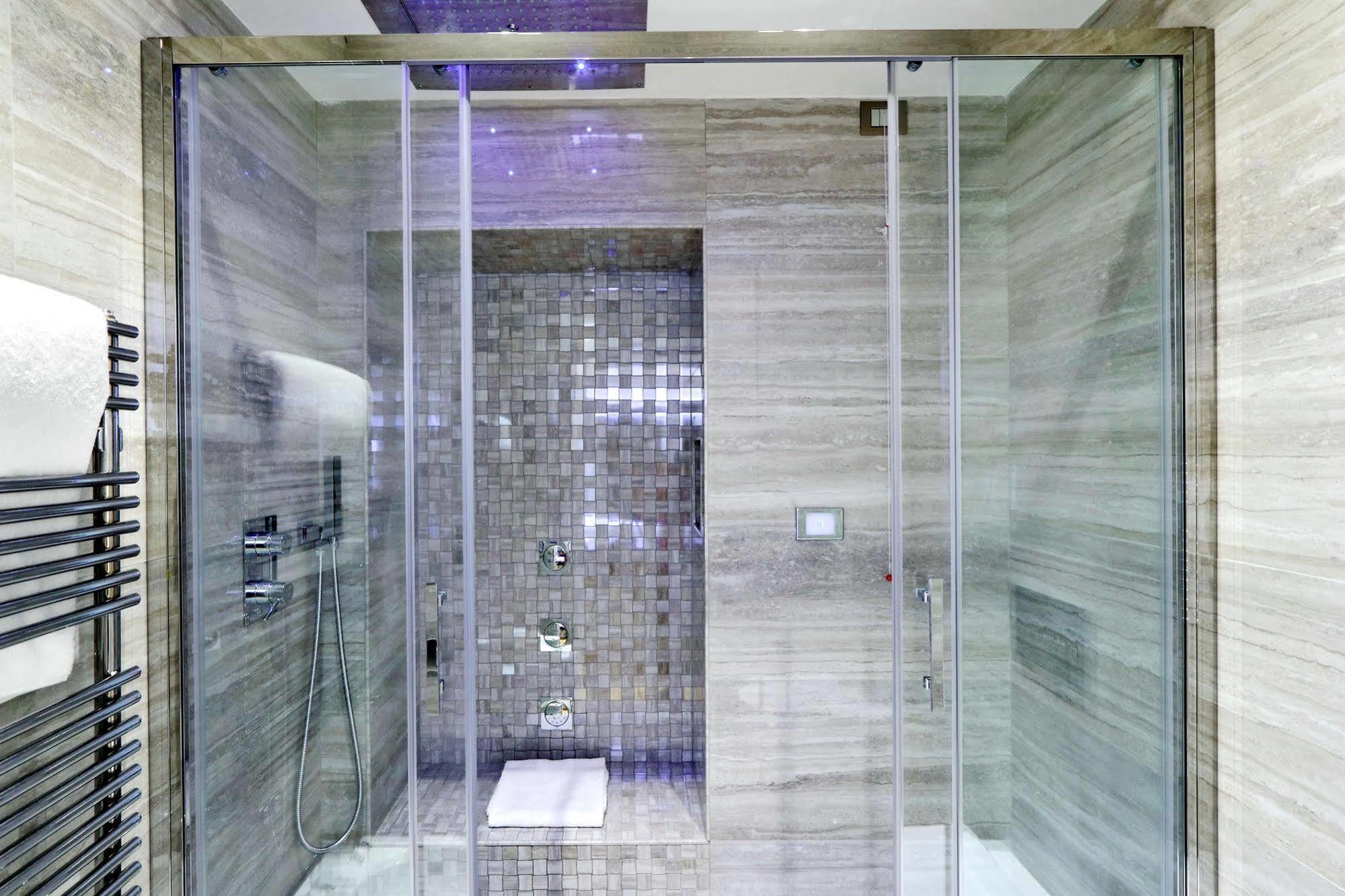 Bq House Colosseum Luxury Rooms Roma Exterior foto